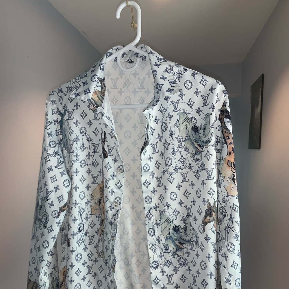 Original Luis Vuitton Long Sleeves Shirt